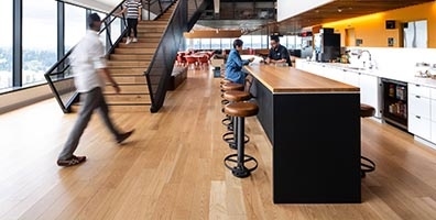 The industry's cold winter under the epidemic How should flooring and customized enterprises face?